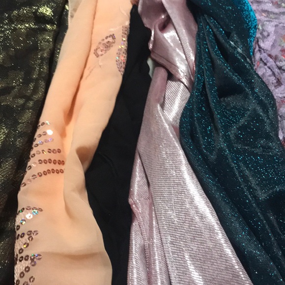 10 scarfs /hijabs - Picture 2 of 4